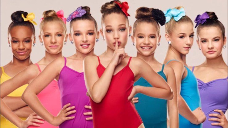 TheHumanLead1's tweet photo. Anyone watch 'Dance Moms' with Abby Lee Miller?
He does the "eye of horus" and "vow of silence" poses.
So do the "girls".
What's the big secret? https://t.co/GpTzludUIq