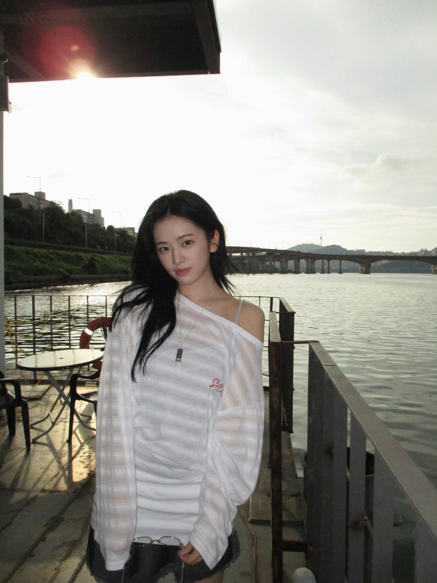 anananzhen's tweet photo. Yujin x Lacoste 

#ANYUJIN #LACOSTE
#LacosteSS27 #PFW 
@Lacoste https://t.co/Kg7t9NOP0l