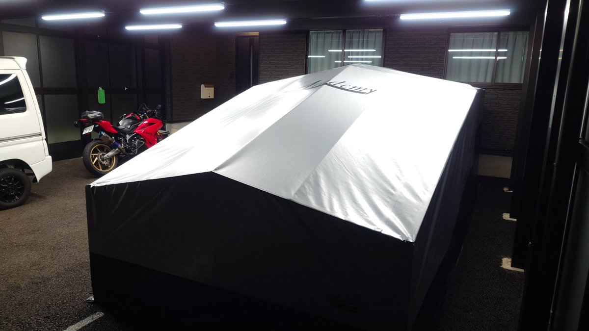 GA7243's tweet photo. 水かけたくなくて放置してた
汚いシビック小屋やっと洗った https://t.co/BZ2bZFPTYI