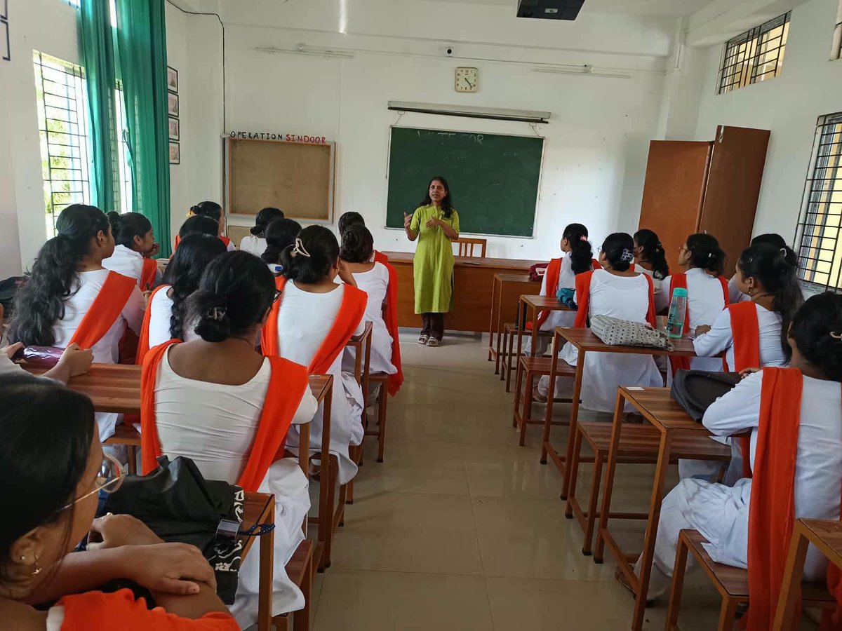 dc_dibrugarh's tweet photo. The practical use and application of essential electoral forms, including Form 6, Form 7 and Form 8, were also explained to facilitate informed voter registration and electoral participation.
#CMOAssam
#MyGovAssam
#DirectorateofInformationandPublicRelationsAssam https://t.co/qURByR4BAI