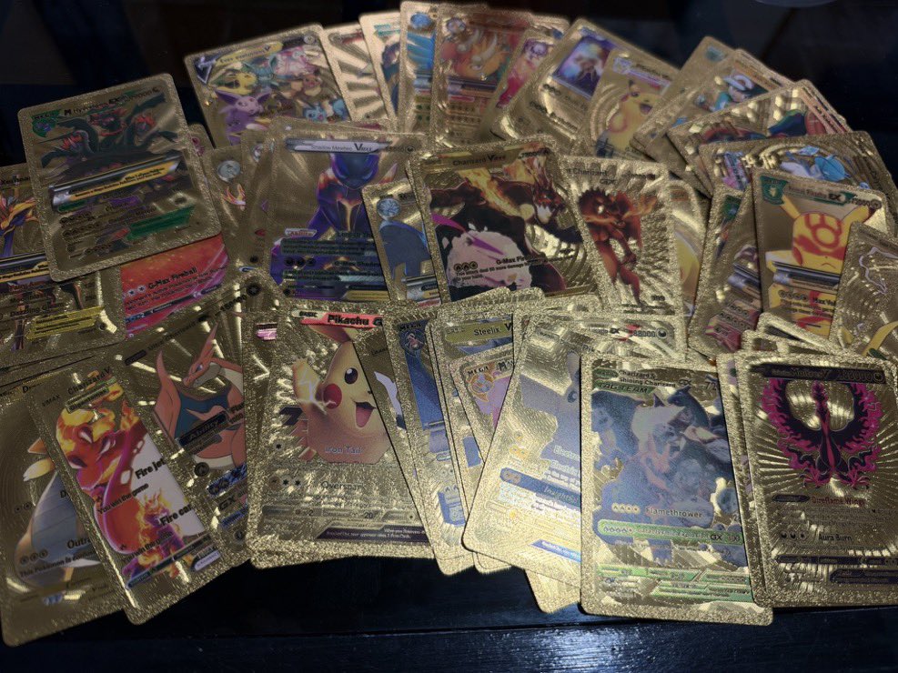 yes_boss_123's tweet photo. 🎁60分限定ゲリラプレゼント🎁

見つけた人は超ラッキーー！！🌟

リポストとフォロー‼️‼️

ゴールドカードプレゼント🎉 https://t.co/KBqn65lqR8