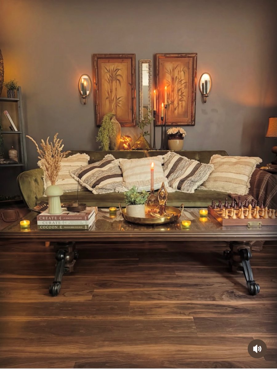 noahjohnsonmgu7's tweet photo. Congratulations to @et. cetera. max, today’s Grid Winner! This beautiful space blends warmth, texture, and atmosphere with earthy tones, moody walls, natural materials, soft lighting, and timeless décor to create an elegant, cosy retreat. https://t.co/kL7ATZ7uqP