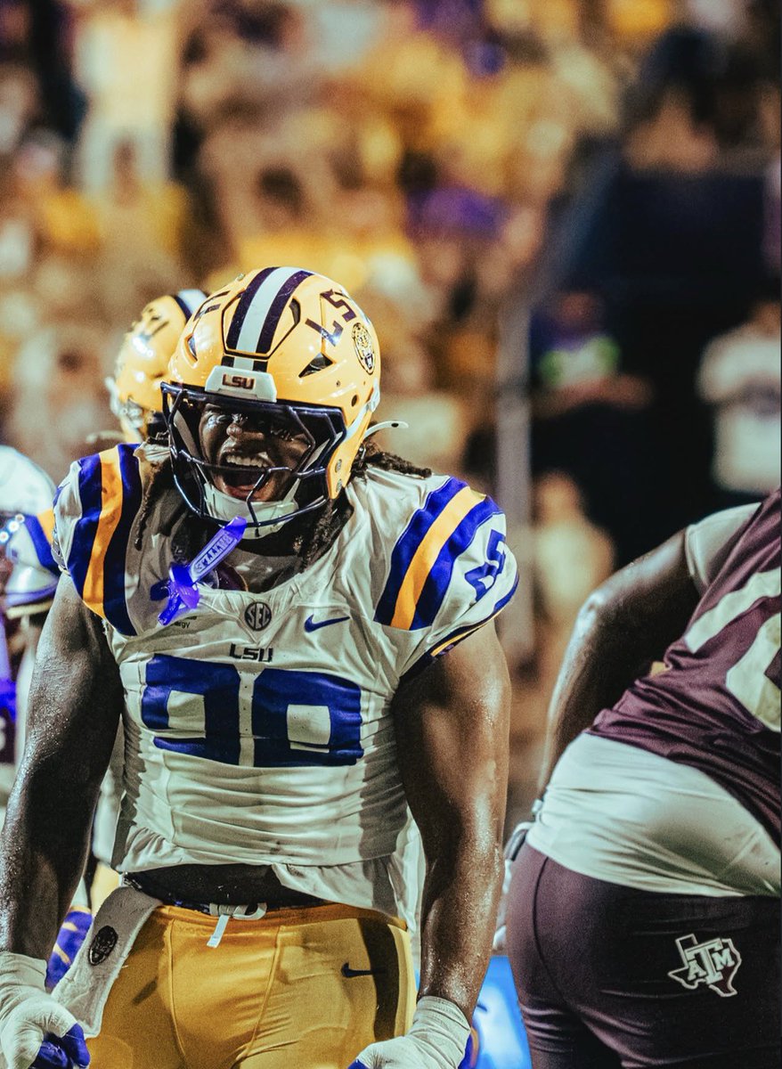 WholeLottaSauss's tweet photo. Imagine not having Deuce Geralds on your football team😏 https://t.co/WtXgFkAFu2