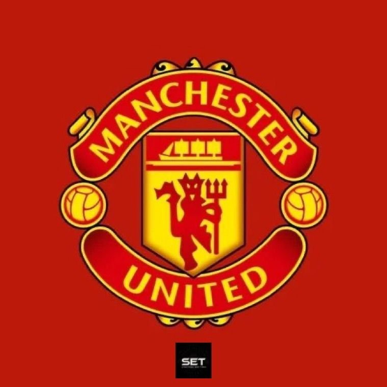 StretfordEndT_'s tweet photo. 🚨𝐁𝐑𝐄𝐀𝐊𝐈𝐍𝐆: Manchester united are set to offer Luke Shaw a new contract which will keep him at the club until 2031.

(@SkySportPL) https://t.co/Tc3M0zW4FL
