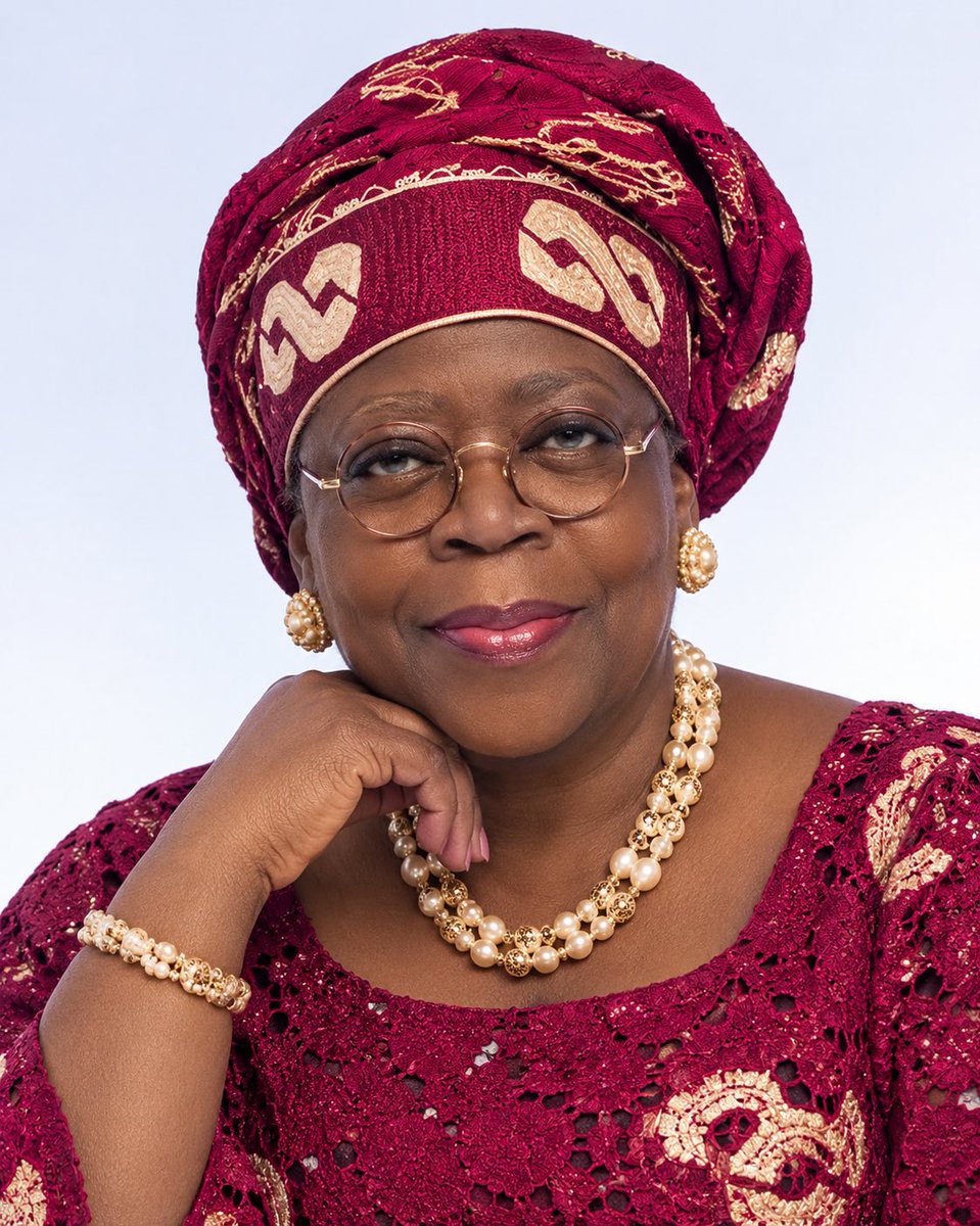 Ayomide0912's tweet photo. How about a female Presido…?
#Nigeria  #NigeriaPolitics #RenewedHopeAgenda https://t.co/l56E9X6gVR