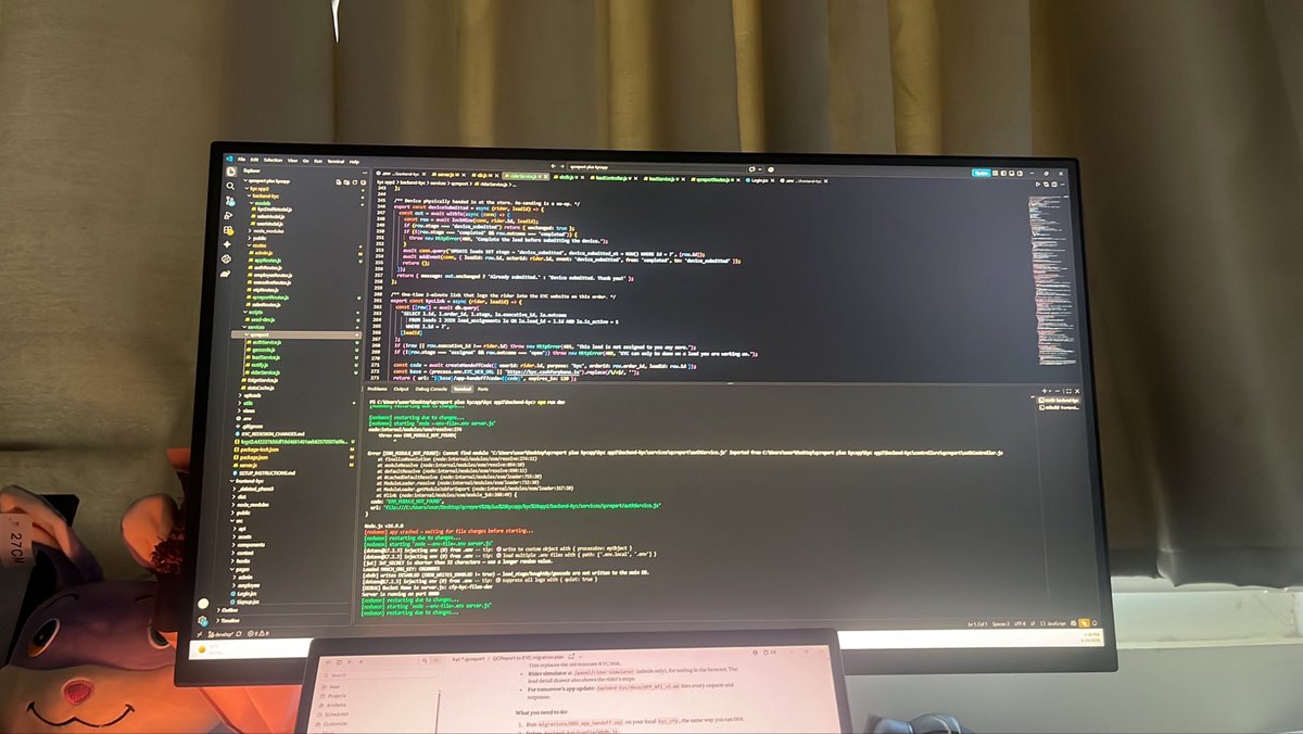 DeepSagarrrr's tweet photo. Its gonna take me 2 days to review what opus 5.5 did in 15 mins😭😭 https://t.co/wThvxyLHzg