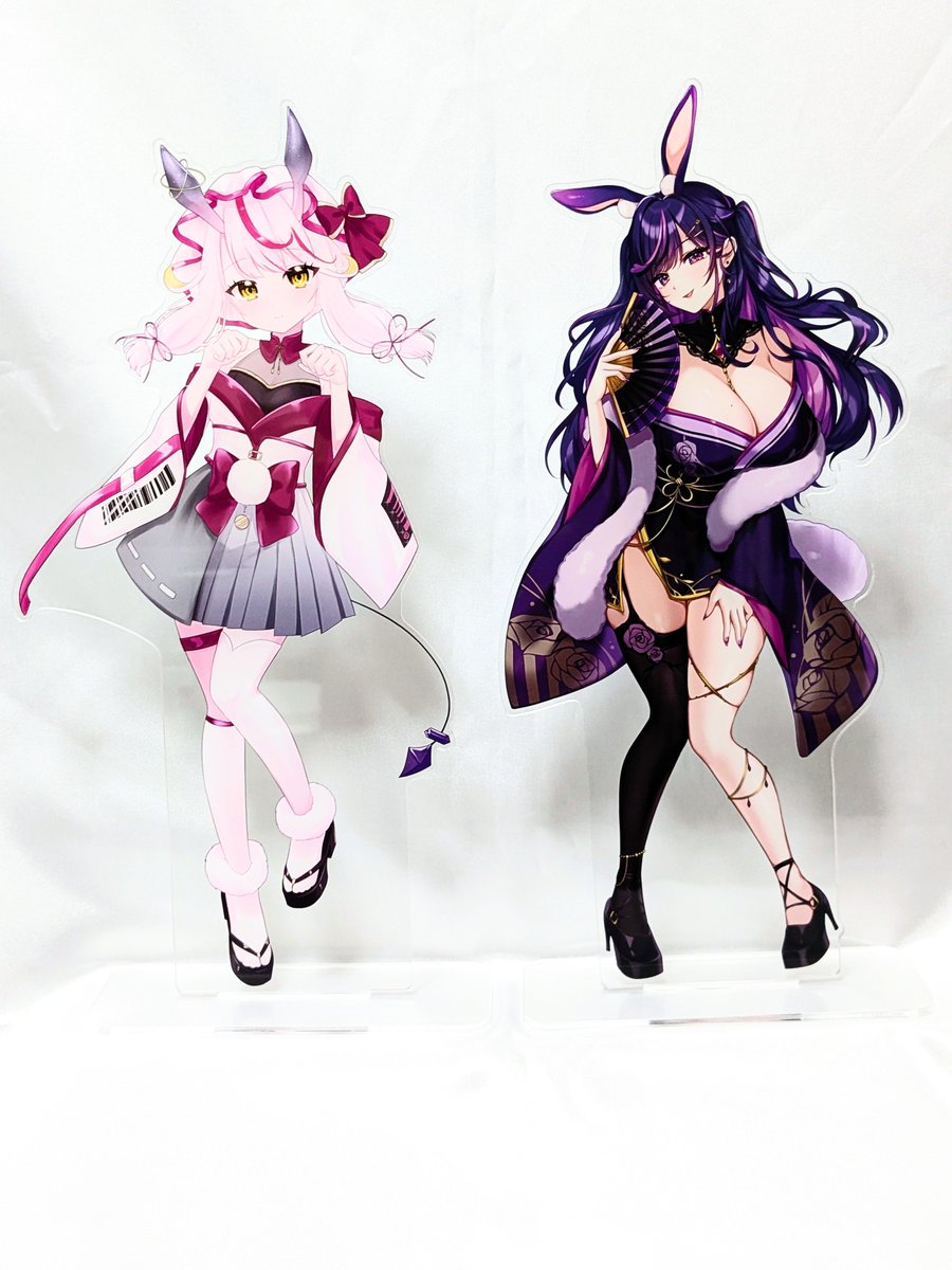 VTuberPRESS's tweet photo. 【#ぶいとり 事後通販情報】

第1回ぶいとり！の事後通販グッズは絶賛販売中です🎁

今回は「ビッグアクスタ」をご紹介🎵

高さ約30cmのそびえ立つアクスタ🗽
推しコーナーにオススメの一品✨️
かわいいは正義、大きいは正解です🫵

▼詳細・ご購入はこちら
https://t.co/W7RsFOiycg https://t.co/K3SZM0xVIK