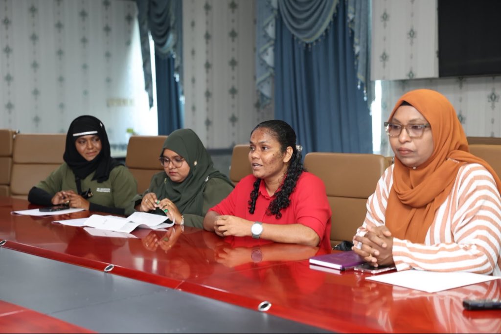 MoHmv's tweet photo. Minister @geelaali met with the Disability Council of Maldives to discuss key priorities, ongoing initiatives and the Disability Council Action Plan 2026.

The meeting focused on strengthening coordination and advancing inclusive policies, services and opportunities for persons with disabilities, with a shared commitment to building a more inclusive and accessible Maldives.