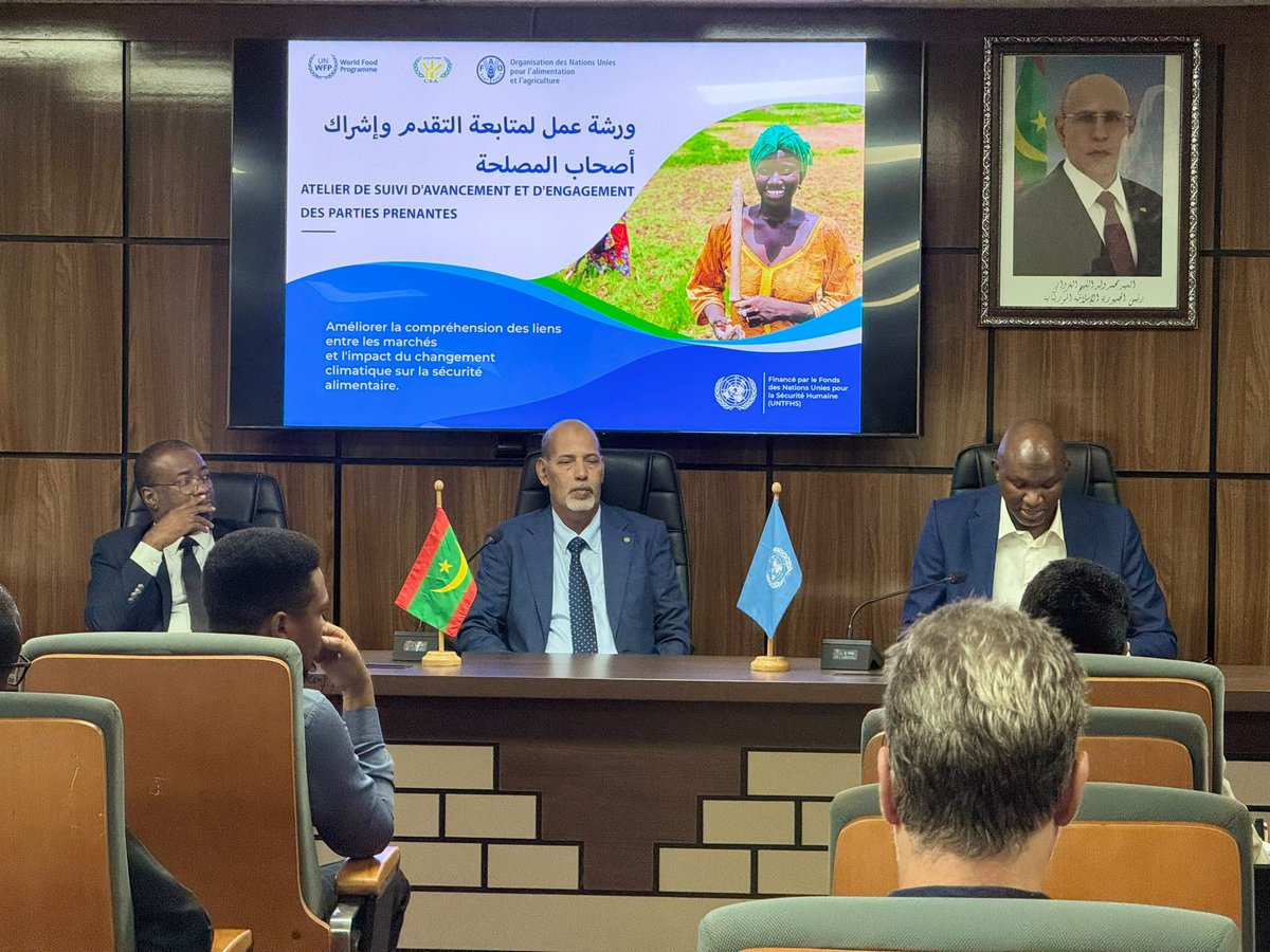 FAOMauritania's tweet photo. @FAOMauritania&amp;  @WFP en partenariat avec le Commissariat à la Sécurité Alimentaire 🇲🇷  organisent 1 atelier de suivi&amp; d'engagement des parties prenantes du projet «Marchés, changement climatique&amp; sécurité alimentaire» financé par @UNhumansecurity https://t.co/DOjUt19vRe