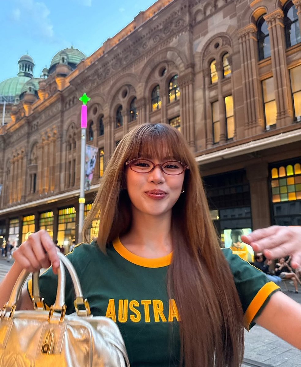 reiniksss's tweet photo. My bebiii!!! 
See you soon🥺 https://t.co/SadVjX2FAm
