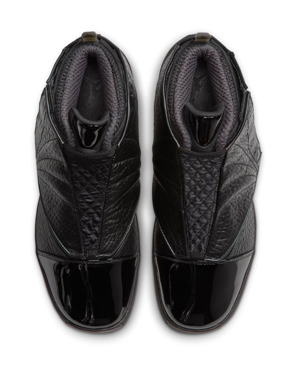 zSneakerHeadz's tweet photo. 2026 Air Jordan 16 SP “Black Pack” official images! 👀🔥🔥

Releasing on October 3rd. 🐈‍⬛ https://t.co/SwrBnnaMEq