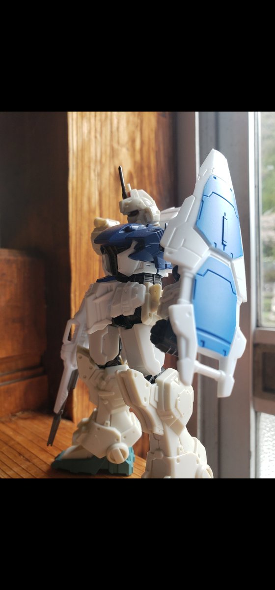 56513NA's tweet photo. @Rising_Luknight @battan2000 わかります！最後に頭を取り付ける高揚感！！
まぁ、ずいぶんと長い間、手の込んだガンプラは組めてませんが(笑)
一歩ふみ出せば、別世界を歩めるんだ、って話ですよね。
素組みへの否定が強く感じられましたので、そこを抑えれば伝わり易いかと。
Gフレームとかの組み換えだけでも楽しいですからね♪ https://t.co/5fUvqQt8dk