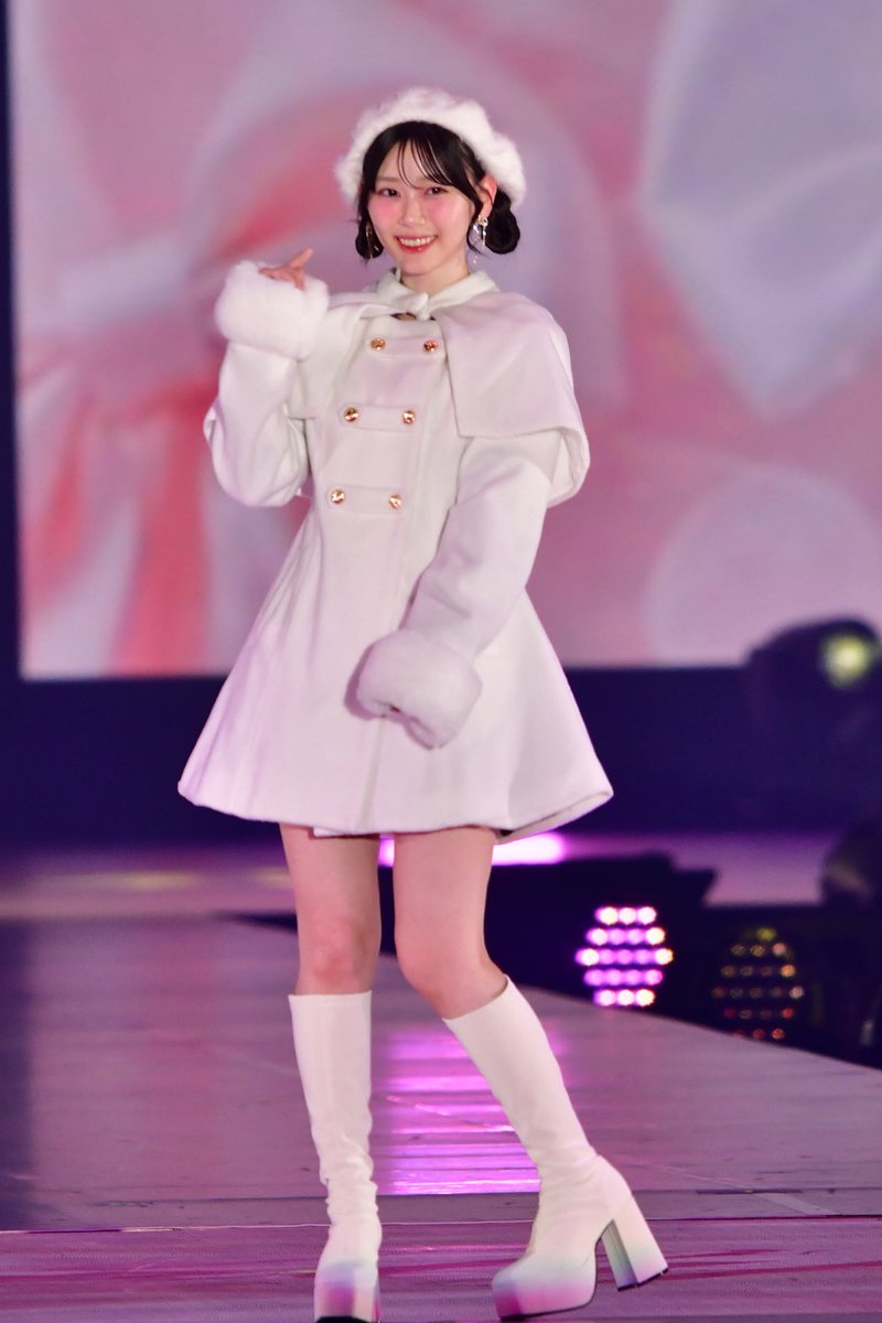 cinemalife_web's tweet photo. ˗ˏˋ Rakuten GirlsAward 2026 A/W ˎˊ˗
✨櫻坂46 山下瞳月、儚げで可憐なオールホワイトコーデ

▼ほかの写真・記事はこちら
https://t.co/2yp4zFn7wz

#山下瞳月 #櫻坂46
#ガルアワ2026AW https://t.co/3BcX5K8exu