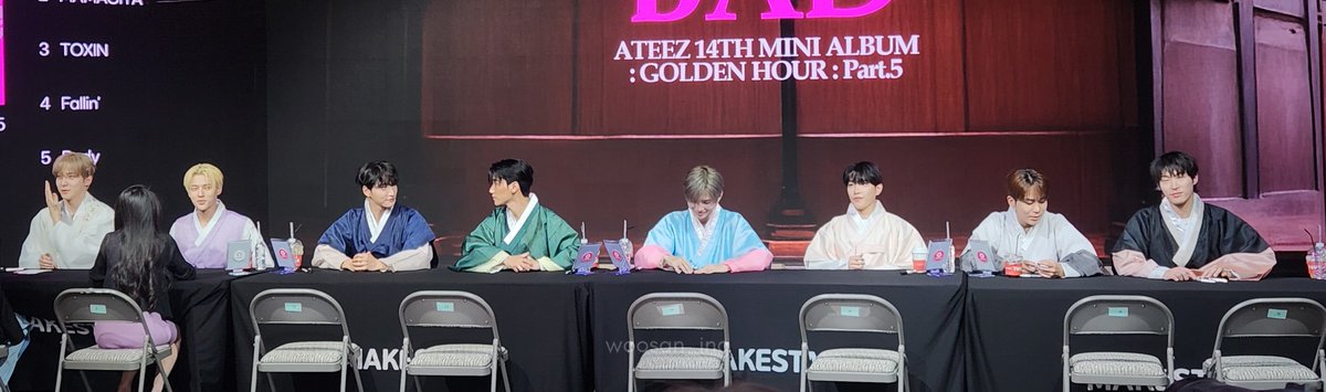 wsn_snw's tweet photo. 260929 에이티즈 메이크스타 대면

They are so prettyy!!! Just a quick shot for the hanbok

#ateez https://t.co/RAeGFBDmZE