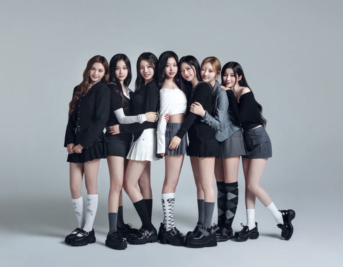 KMabonar70401's tweet photo. Since BABYMONSTER has almost no known scheduled activities in October - we are certainly getting an album. 

Since the only planned concert is on Rami's birthday - it surely is deliberate and we'll see her on that stage.

Waiting for that YG announcement impatiently. I want to see OT7 back again.