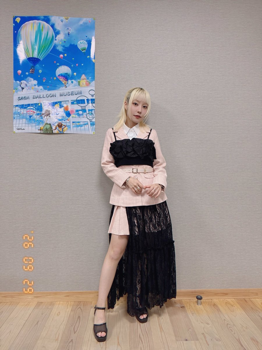 Hondo_dagaya_'s tweet photo. #佐賀市 × #ゾンビランドサガ
コラボラッピングバス 出発セレモニー

ヘアメイク　　横山雷志郎さま
スタイリスト　森俊輔さま

セレモニー感のあるセットアップに、源さくら🌸とゾンビ🧟‍♀️感を混ぜていただいた印象👏🏻 https://t.co/kK4JcRgHi9