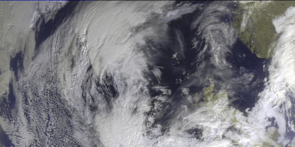 eifelcowboy's tweet photo. #Meteor Mn 2-3 ✂️ https://t.co/4673pkSOVw