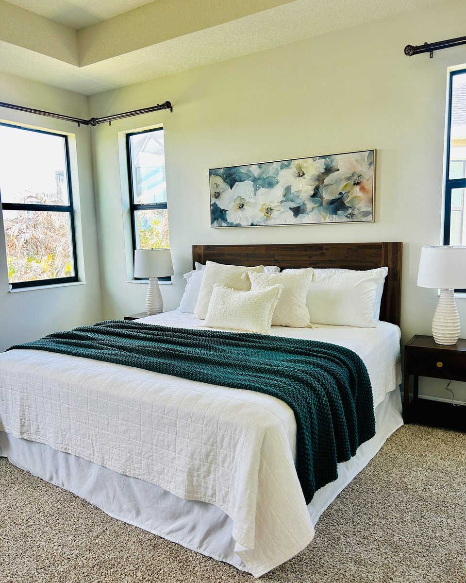 ariawilliamsved's tweet photo. Through thoughtful collaboration, Flourish Staging and Sandy Legere successfully put this beautiful home under contract in under two weeks. Strategic staging highlighted its character and helped buyers see its full potential. Now, it’s ready for a https://t.co/ktLRC5sbEh