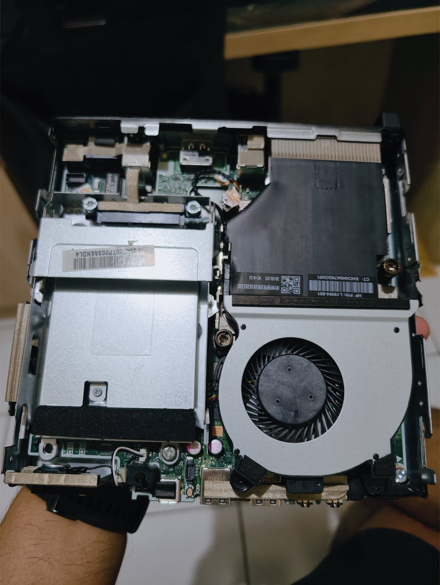 081345672dvaa's tweet photo. Nah lets create private homelab server https://t.co/gmYPHTiaV4