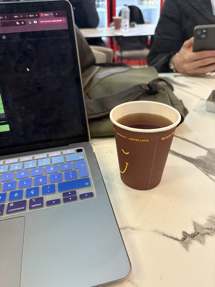 atosumsu's tweet photo. keyifli bir çay eylül'ü daha da güzelleştirir ☕ https://t.co/IRBkxCbh4k