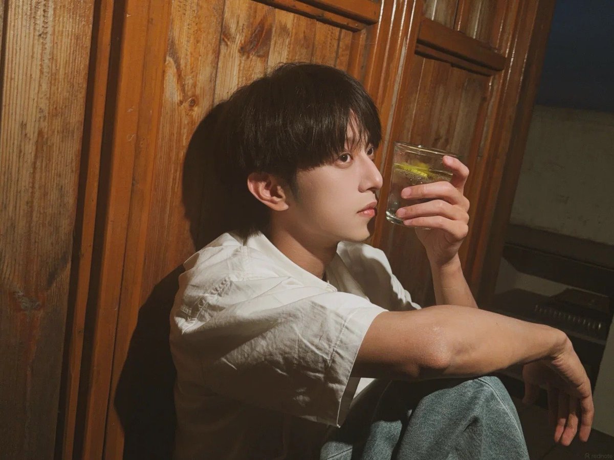 kaewmppmm's tweet photo. คนเป็นแฟนกันเค้าลงรูปกันแบบนี้แหละ https://t.co/SCZ1zGAZgX