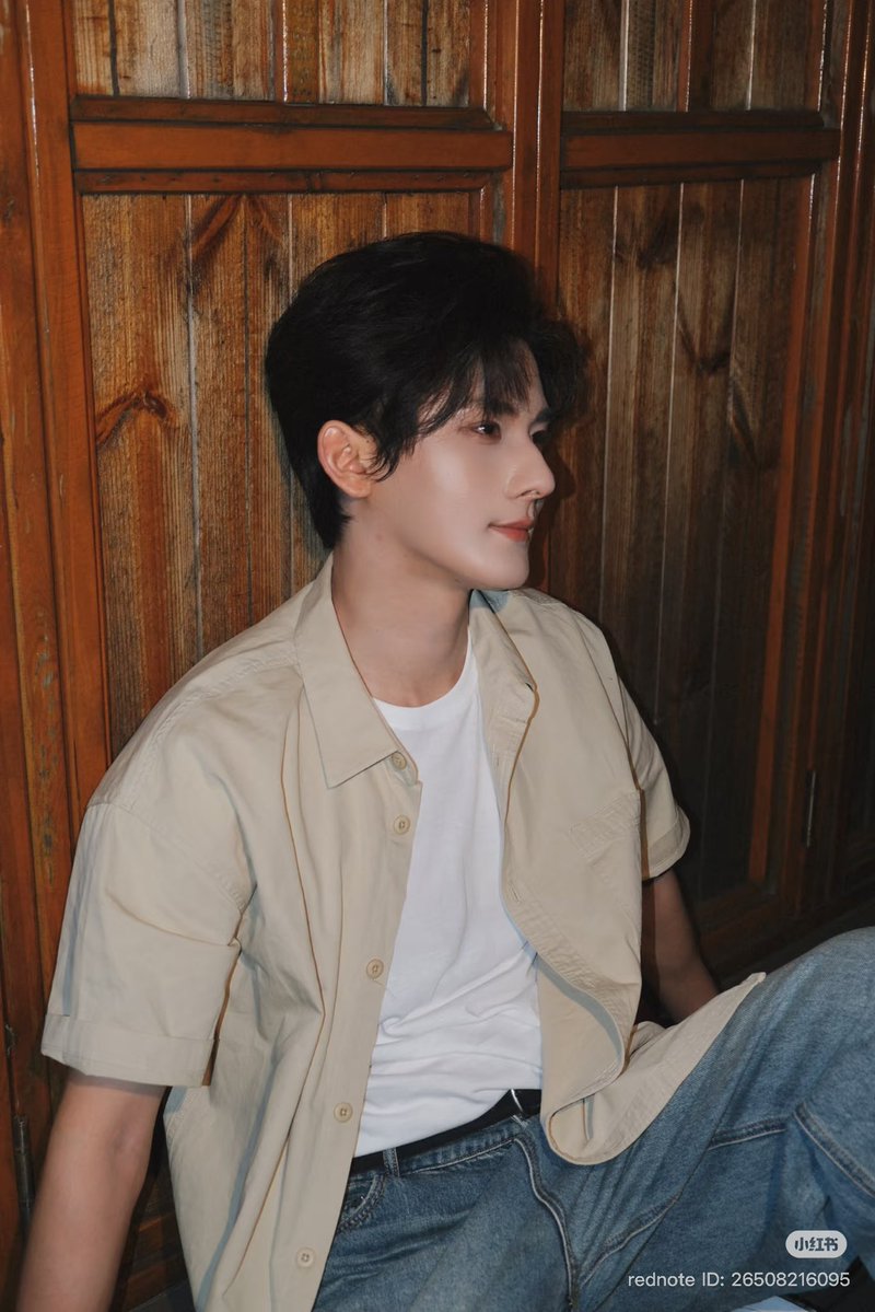 Jiangli_lele_TH's tweet photo. 🗓️ 29/09/26 | 🐺 江衡oc xhs 𝒖𝒑𝒅𝒂𝒕𝒆 [1/2]:

🔗 https://t.co/fc8Bwi7PWN

🐇🍃

#JiangLi #Jiangheng #Oceanjiang #江衡 #奖励  #เจียงเหิง https://t.co/SATl2gStKA