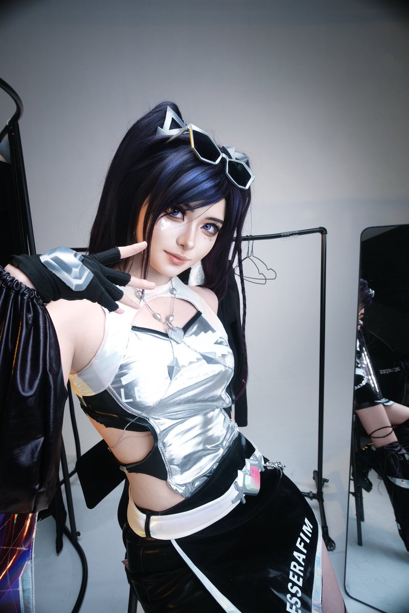 Fujiwarakino01's tweet photo. 🖤
#Overwatch #OverwatchFanart #Anran #cosplay https://t.co/mGklicLfvg