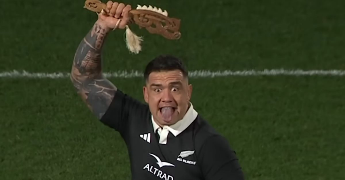 LeRugbynistere's tweet photo. 🏉Sept blessés, un capitaine remplacé et Scott Barrett de retour : les All Blacks se recomposent avant la Bledisloe Cup💥
👉 https://t.co/dYF6HAA4eT
#rugby #allblacks #bledisloecup #NZAUS https://t.co/7VsGuAKewQ
