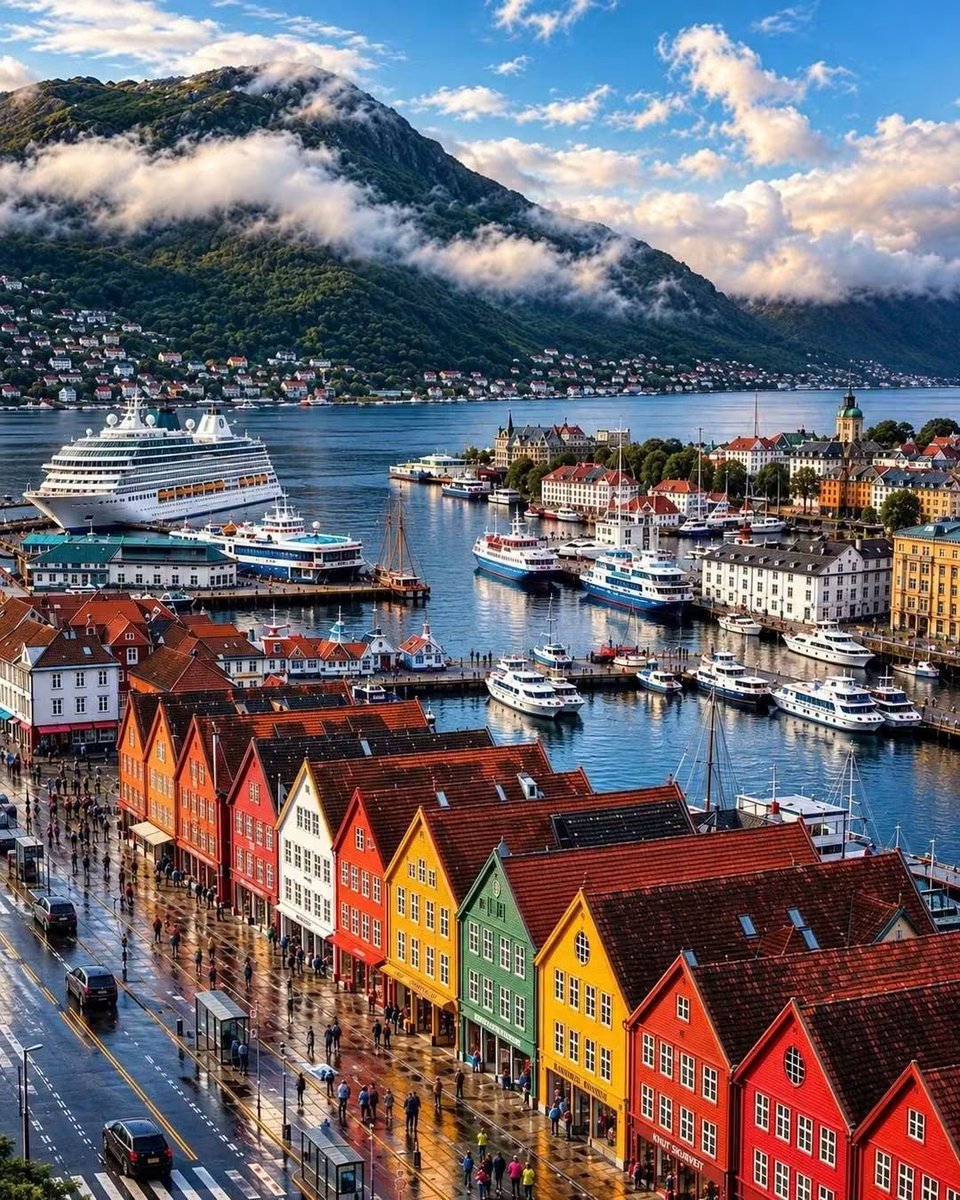 WildscapeWonder's tweet photo. Bryggen, Bergen Norway 🇳🇴 https://t.co/IiOF95KASk