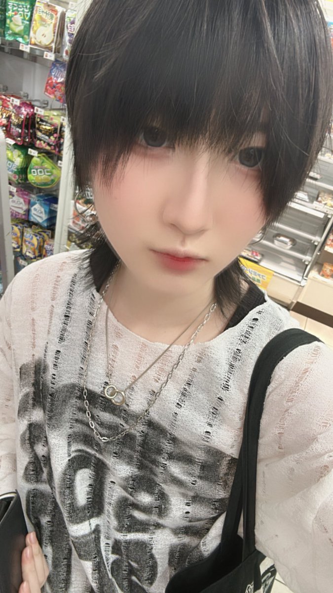 S1R0N0's tweet photo. 様々な、同じ顔
・
 #ホスト  #ホストクラブ  #関内ホスト  #担当不在  #担当探し  #推し不在  #地雷系  #自撮り界隈 https://t.co/IjJ1ug5aDU