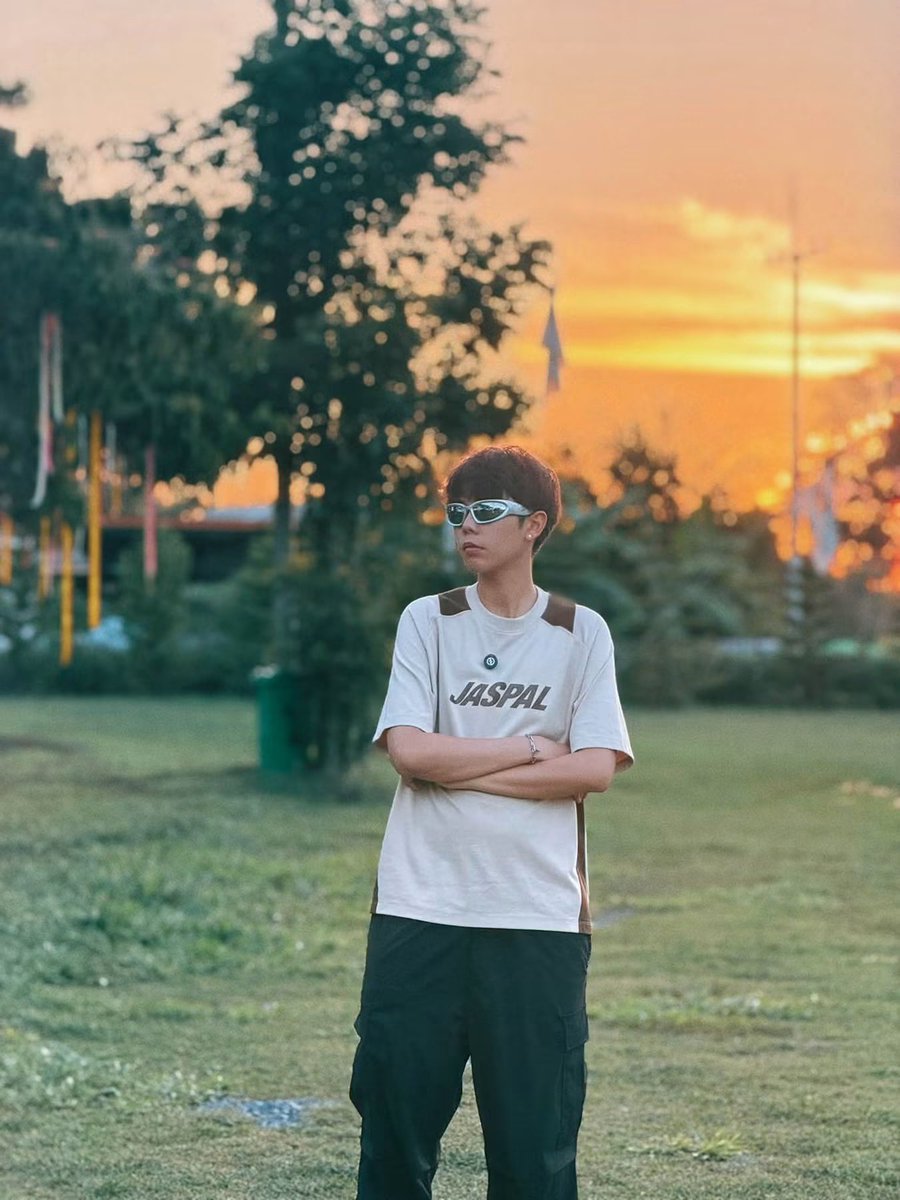 pimxnps's tweet photo. ❌ Vanilla Sky
✅ Yellow-Green
#ป๊ายปายโอริโอ้ #cnp_orio https://t.co/fR7mtKzHwj