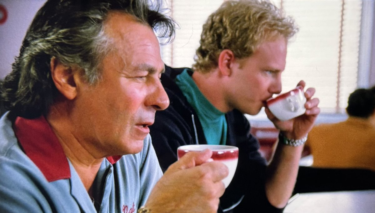 rewatching90210's tweet photo. Today is National Coffee Day and they drank a lot of it on this show https://t.co/De1lmO08wA