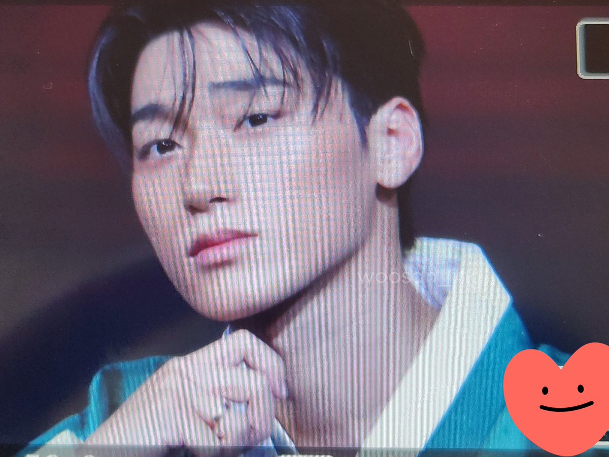 wsn_snw's tweet photo. 260929 에이티즈 메이크스타 대면

PREVIEW

들어가자마자 빵 우영이!!!! 둘이 넘 이쁨 다른 멤버들도 이뻐요 ㅠㅠㅠㅠㅠㅠ 

#ateez #정우영 #WOOYOUNG #최산 #SAN https://t.co/oByhCoazw7