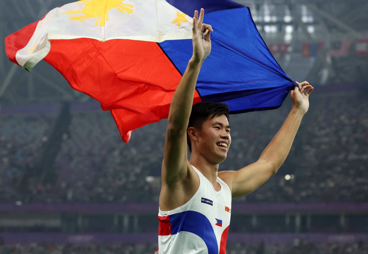 tj_canino's tweet photo. EJ OBIENA STRIKES GOLD ONCE AGAIN! 🇵🇭🥇

THE FILIPINO POLE VAULT STAR CLEARS 5.75 METERS TO CLAIM THE PHILIPPINES’ THIRD GOLD MEDAL AT THE 2026 ASIAN GAMES! 😮‍💨

#AsianGames2026 🏃‍♀️ https://t.co/xnzRbHvLRG
