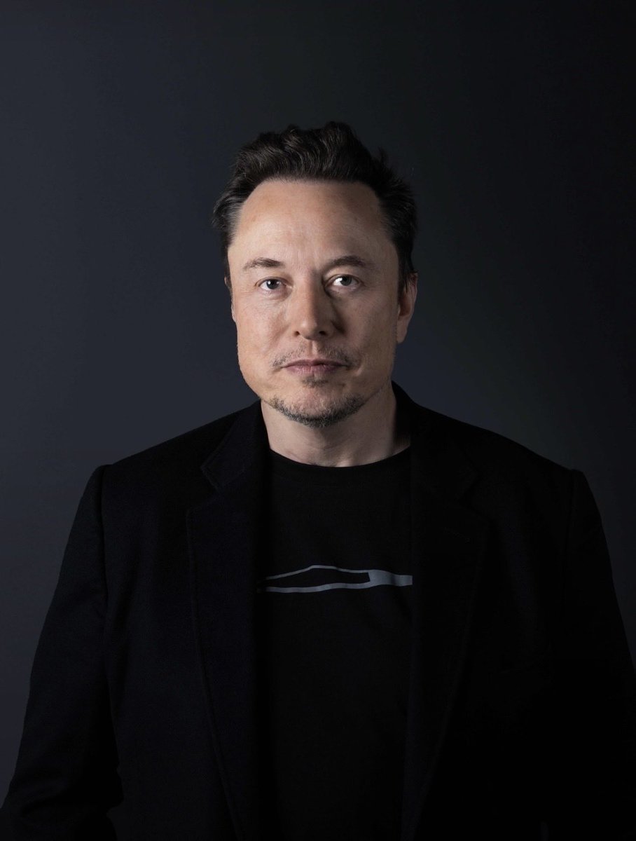 TeslaHubli0a's tweet photo. If you get a chance to meet Elon Musk , would you shake hands with him ?
1 - YES 😊
2 - NO 😒
3 - DONT CARE 🤬 https://t.co/QlQ7h79WkC