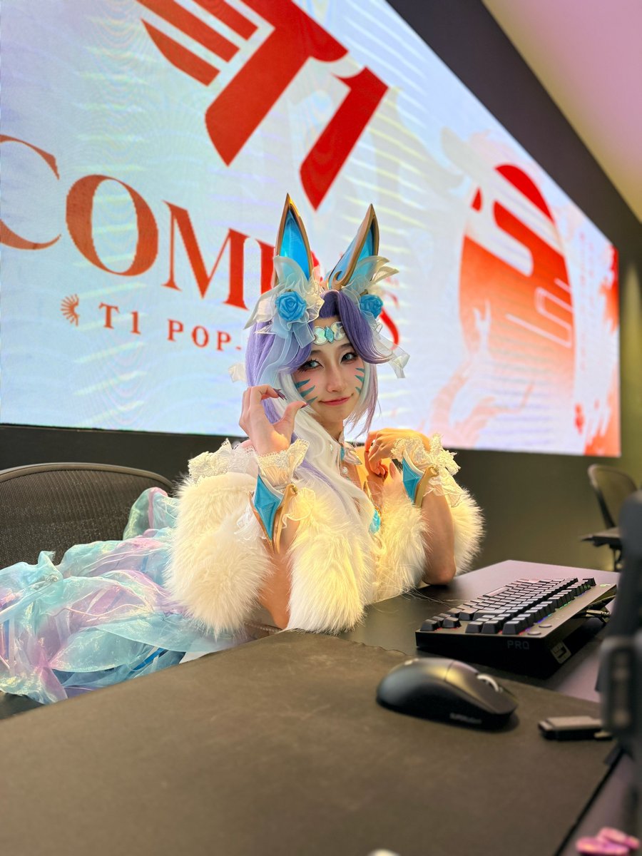 Machan_cos1's tweet photo. #T1POPUP 5日目終わりました🎉

本日はCrystal Rose Ahriで会場に滞在しておりました🦊❄️🌹

沢山お写真アップしてくださいね🎶
お話は出来ないですが、明日からもお願いします🫶❤️

#T1 #ONDO #eスタジアム https://t.co/TiAsJYPAQO