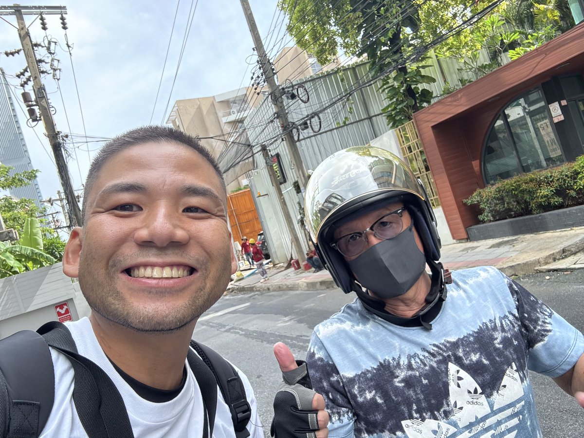nanahara2525's tweet photo. 第6回　野外学習！kohei世界を歩くinタイ

見てくれた方、ありがとうございました！
野外学習初めての海外編でしたが、今までで一番楽しかったです。

ありがとうタイ！
また旅したいな https://t.co/9pOZg5OQno