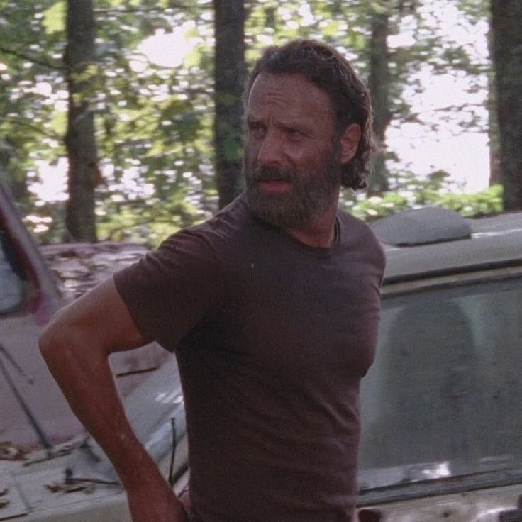 heartz4negan's tweet photo. so ready to be breastfed by my mama https://t.co/8HlAMP0ElZ
