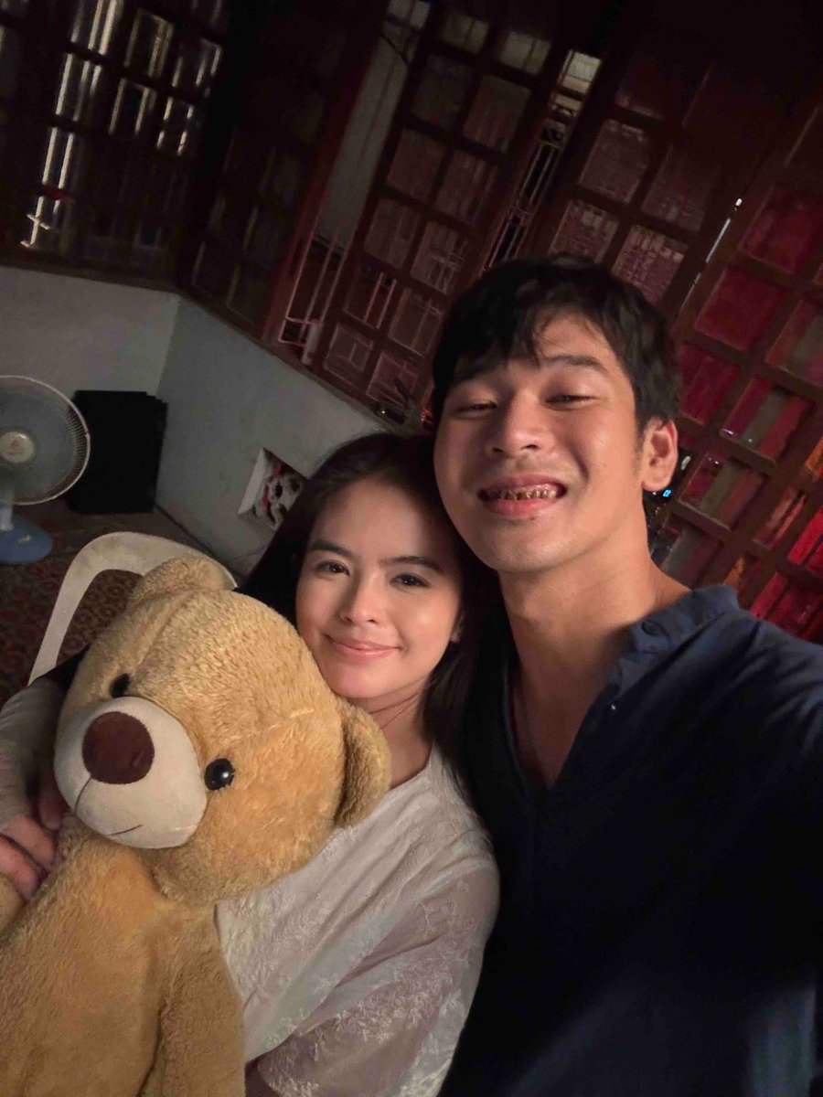 _wilbeathere_'s tweet photo. ITO NA YUNG SELFIEEEEEEEE https://t.co/KR6XLm7ihm