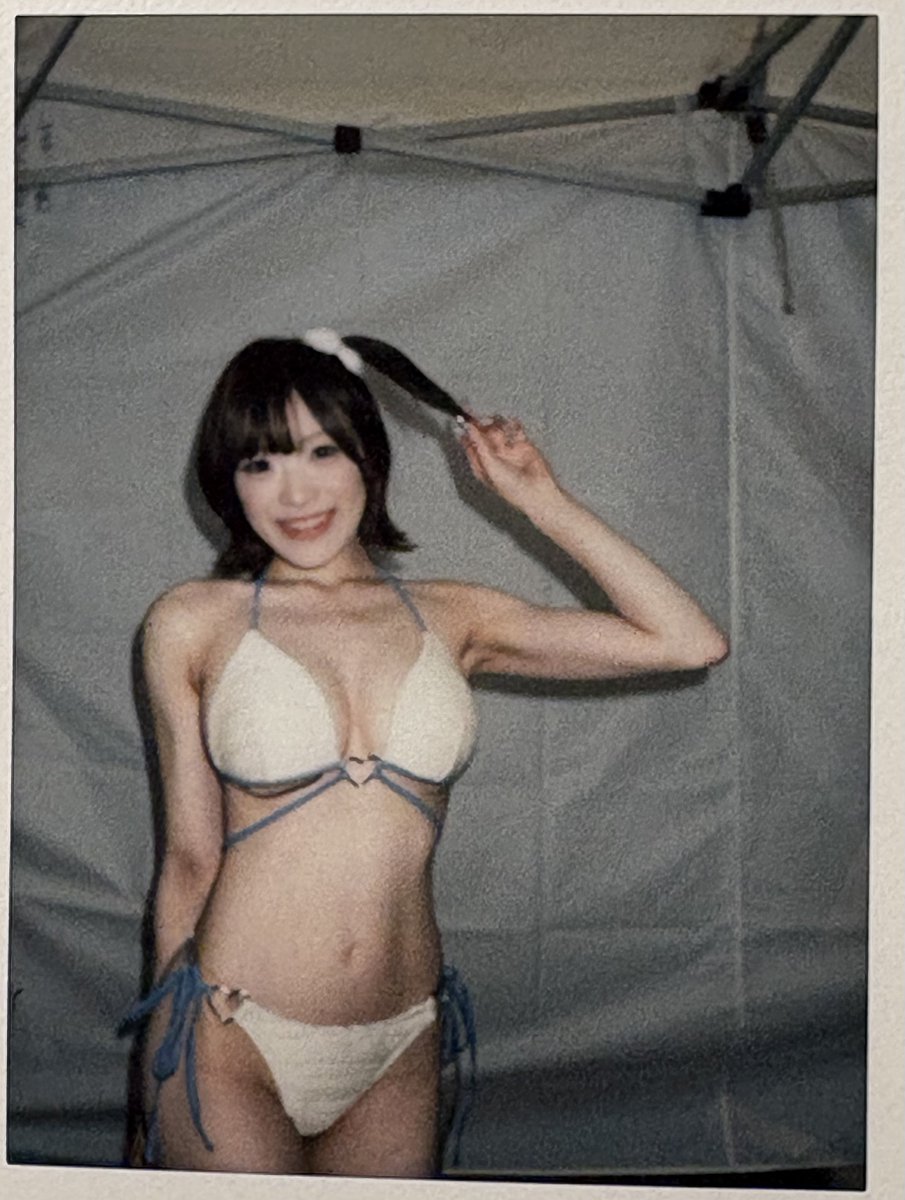 akira_20010525's tweet photo. 9/29の近代麻雀水着祭👙
琥珀るい🤍さんの一部のチェキです😊
間違いなく、今季最大級🍈です😍🤍
@RUI_RIFFBABYZ
#琥珀るい
#るいと星つくろ
#東京サマーランド
#いかなきゃキンマー
#近代麻雀水着祭2026 https://t.co/Vh0LrMt3An