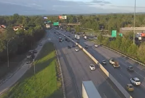 wdeltfx's tweet photo. 95 NB at Highland Ave there's a broken down vehicle in the right lane causing delays. Stay left.
#netde #wdeltrafficwatch #DETRAFFIC #DelawareTraffic
PC PennDOT https://t.co/W9zu5eczWm