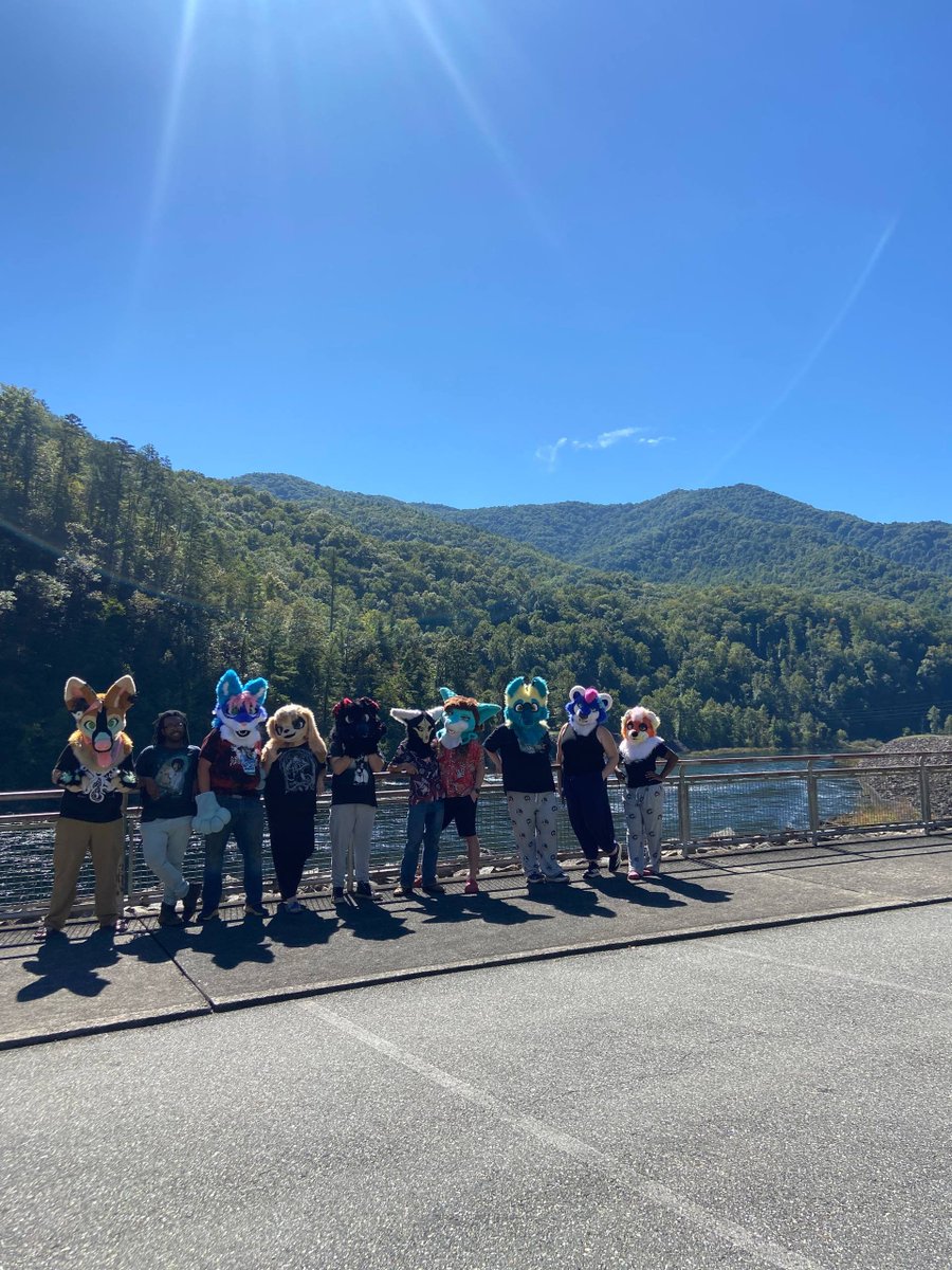 AquaTheFox's tweet photo. Thank yall #FTO2026 for once again another amazing year at fontana village I love yall so much https://t.co/RIoFWjzpIP