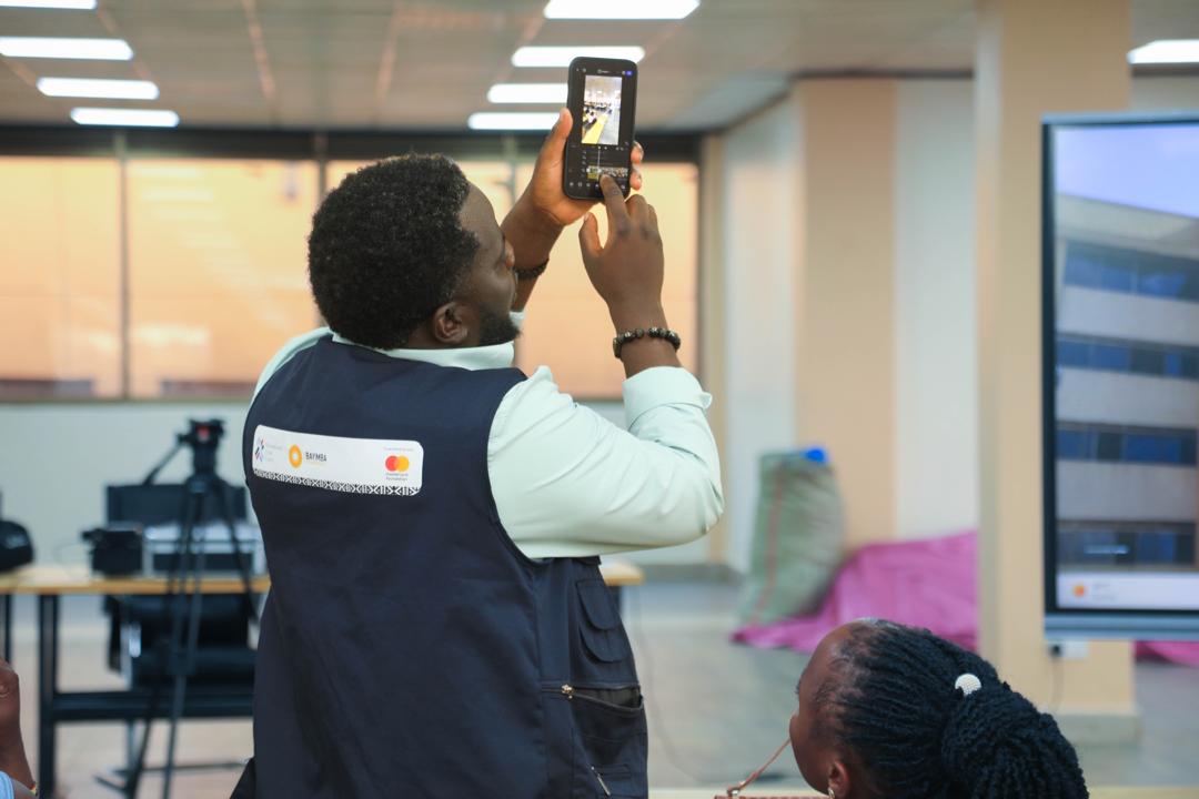 NextCreata's tweet photo. Edrine Kamulya took girls from different universities through content creation, video editing and the tools they can use to turn their ideas into engaging videos.

#YoungAfricaWorks #CREATE #NextCreata https://t.co/l3fePExbDL