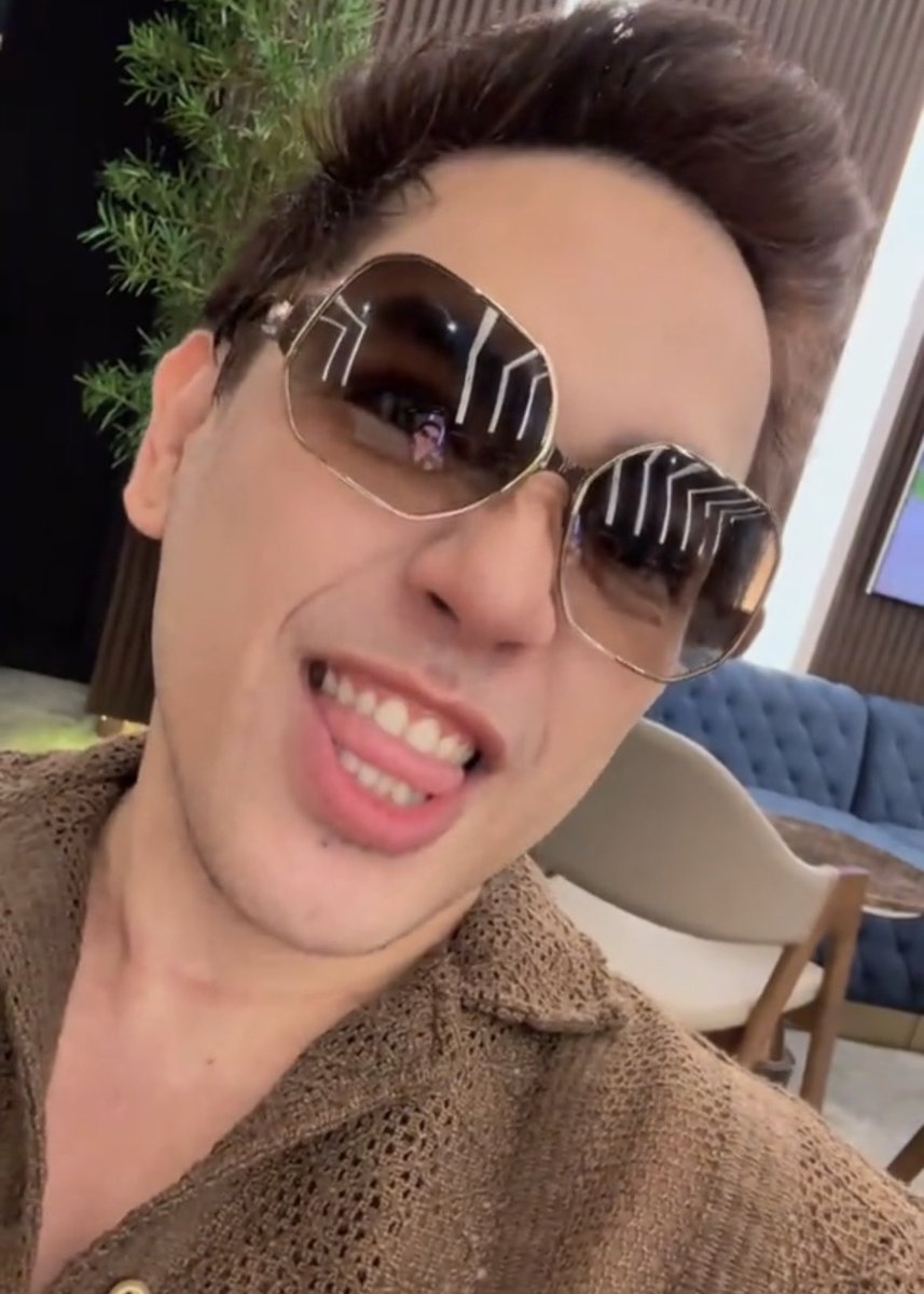 krezyllwithak's tweet photo. PUKENGINA AMPOGI MO NAMAN https://t.co/XTPyz5Hlnb