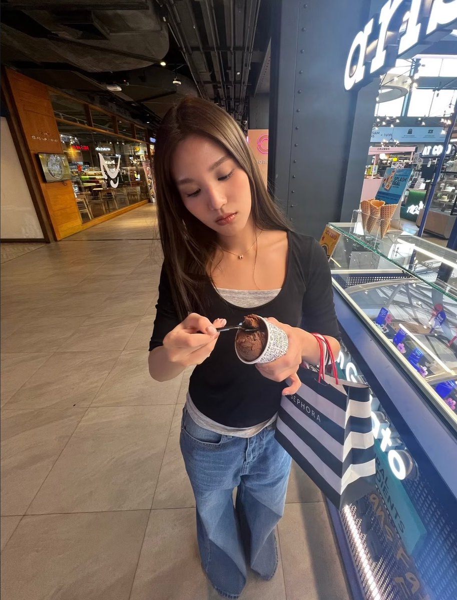 babybornor's tweet photo. girlfriend material มาก😭 https://t.co/PPFef1jHW2