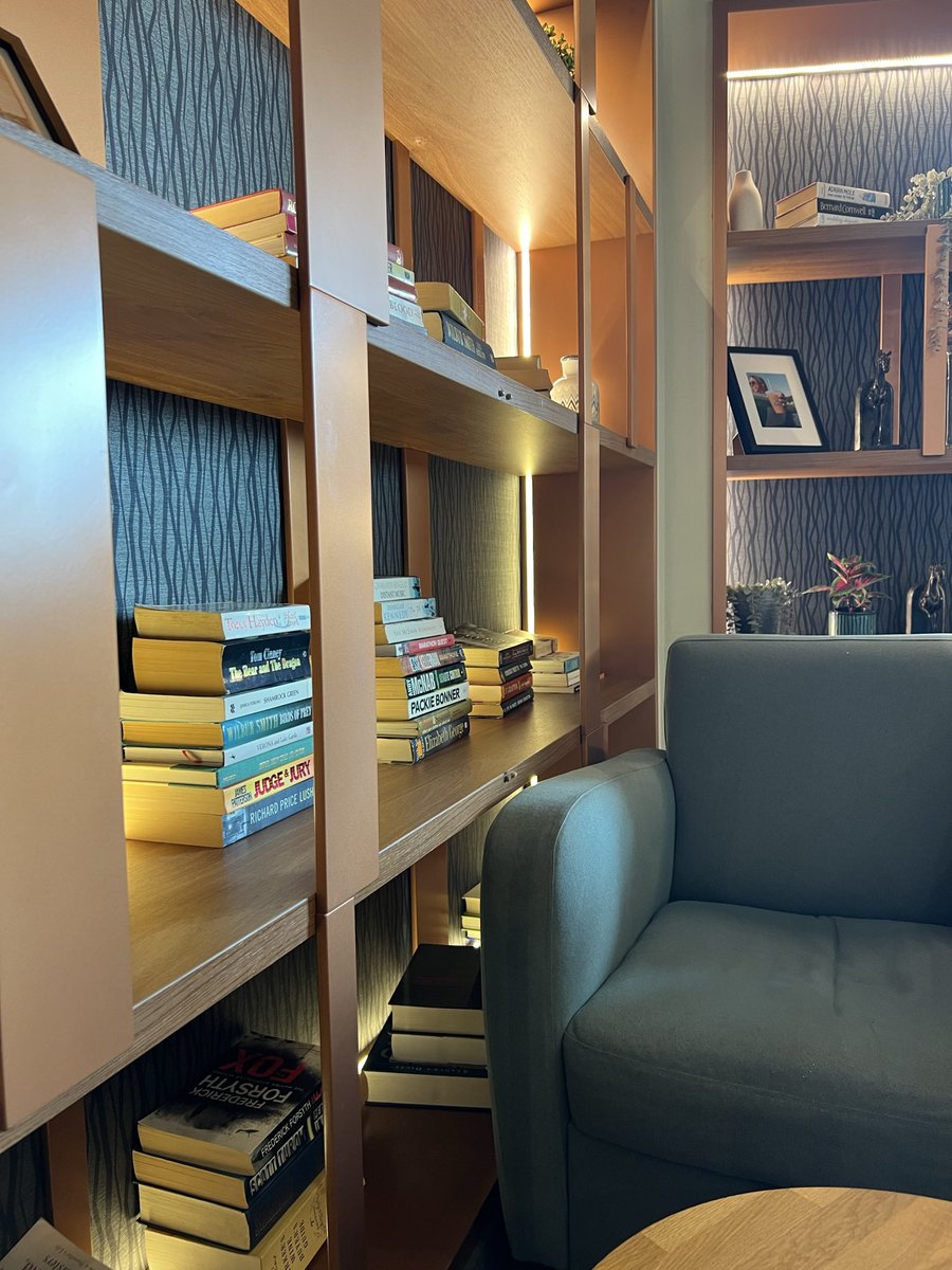 _Mo93x tweet picture