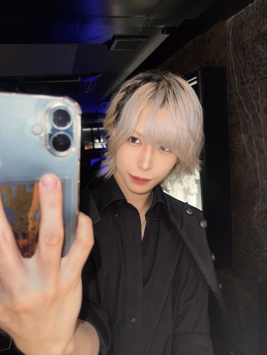 eit077's tweet photo. 出勤してるよっ！！

#メンコン　#歌舞伎町 https://t.co/adY7yJ9UOj