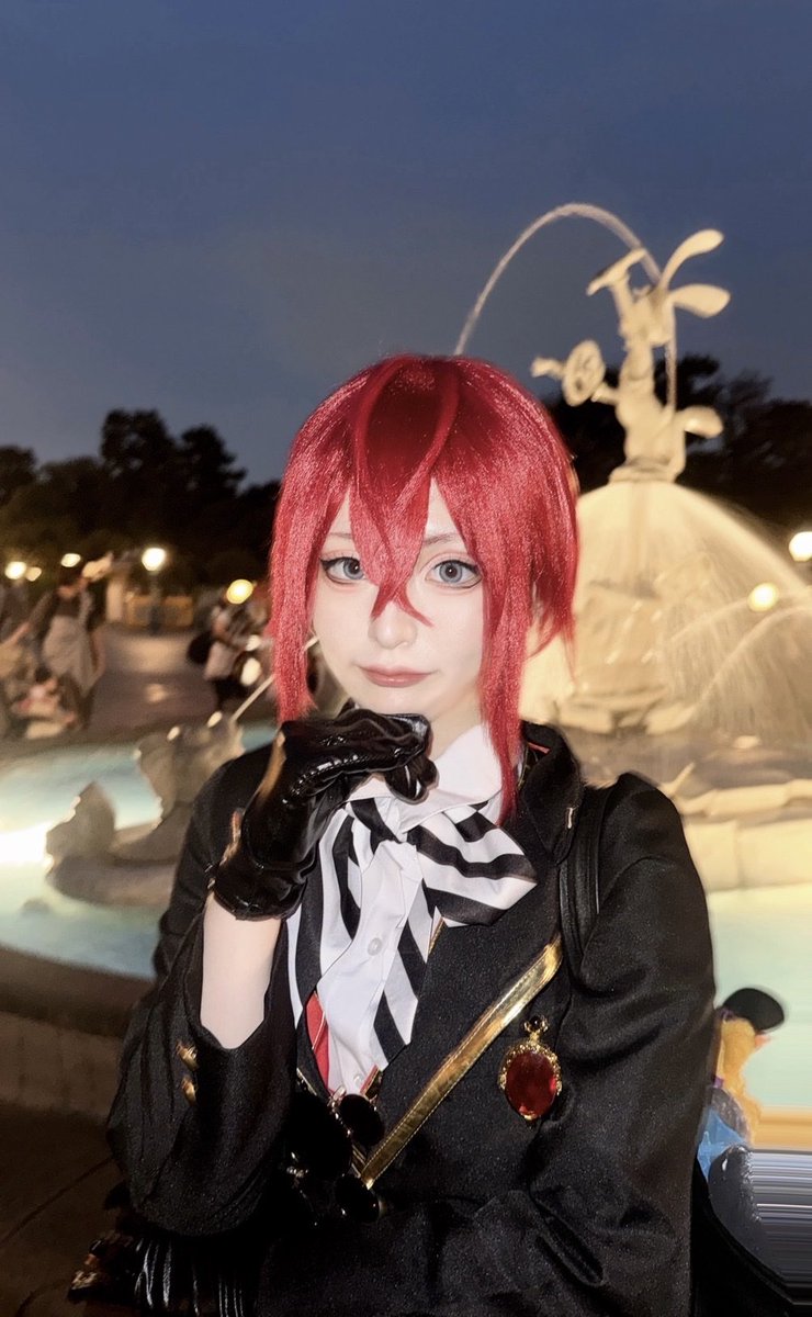 charo_mn07's tweet photo. 人生2度目の仮装！
まだまだ他撮りが撮られ慣れてない感が出過ぎてる🤣
今年はとりあえず写真慣れしてくんだ...

 #Dハロ仮装2026 
 #Dハロ仮装 
 #Dハロツイステ https://t.co/2VNsTYfaLV