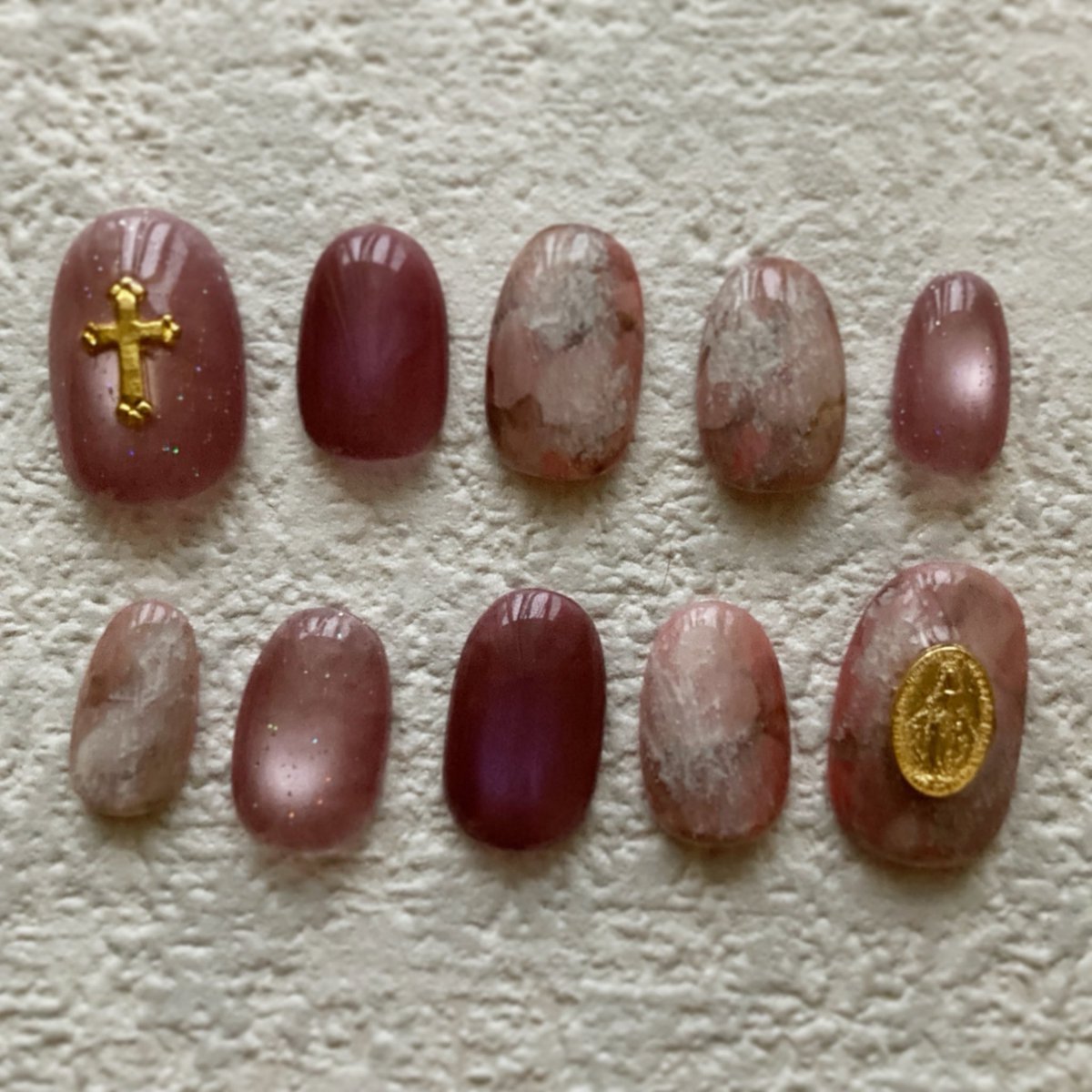 MARYS_NAILS_'s tweet photo. ピンクブラウンでも似たデザインを作ってみました🤎🩷 #ネイルチップ #ネイルチップ販売 #ネイルチップオーダー #ネイルチップデザイン https://t.co/9rcMCrPJ5L