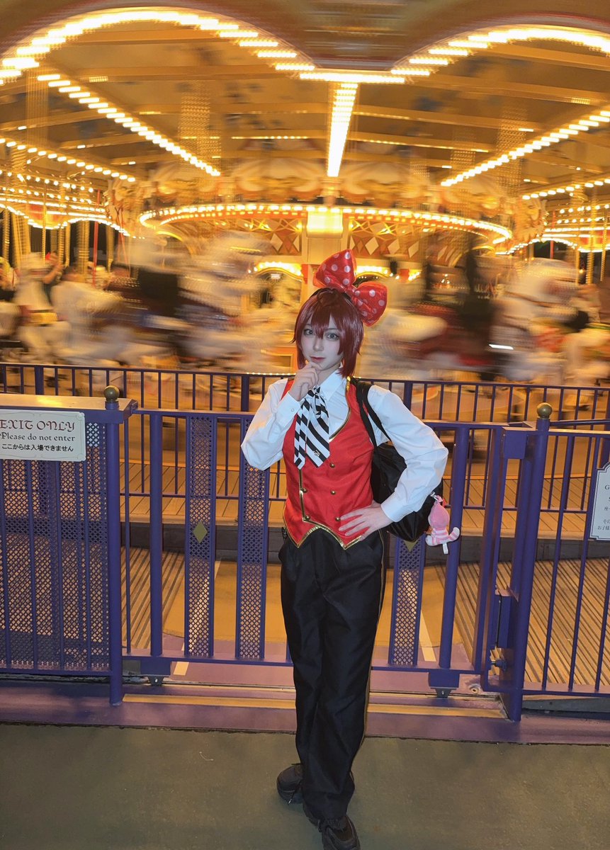 amaoto_oo0's tweet photo. 人生初Dハロ行ってきたので
繋がり🏷️出します‼️

 #ツイステレイヤーさんと繋がりたい
 #Dハロ仮装民さんと繋がりたい 
 #twstレイヤーさんと繋がりたい 

RT♻️中心に全反応巡回します🙌
気になった方無言フォロー失礼します🙇‍♀️

読まなくても大丈夫ですが
一応リトリンです⬇️
https://t.co/E21kCasNfT https://t.co/QbWkMgiPb7
